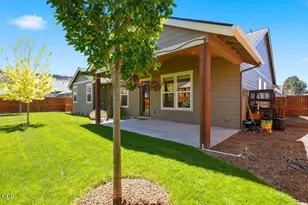 406 SE Sumner Dr, Prineville, OR 97754 - Photo 41