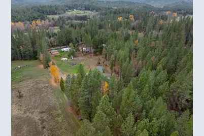 1740 Pleasant Creek Road, Rogue River, OR 97537 - Photo 5