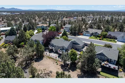 4255 SW Ben Hogan Drive, Redmond, OR 97756 - Photo 49