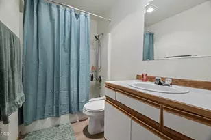 2716 -2718 SW Umatilla Ave, Redmond, OR 97756 - Photo 7