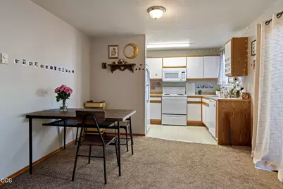 2716 -2718 SW Umatilla Avenue, Redmond, OR 97756 - Photo 15