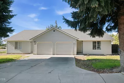 2716 -2718 SW Umatilla Avenue, Redmond, OR 97756 - Photo 1