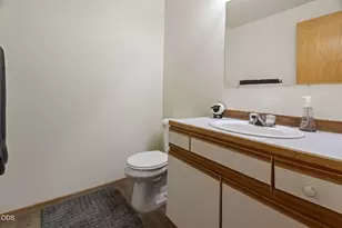 2716 -2718 SW Umatilla Ave, Redmond, OR 97756 - Photo 9