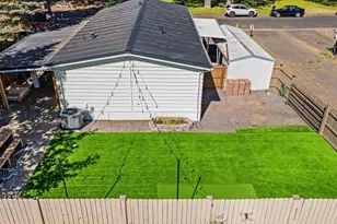 19930 Limelight Dr, Bend, OR 97702 - Photo 37