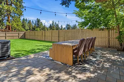 19930 Limelight Drive #UNIT 413, Bend, OR 97702 - Photo 33