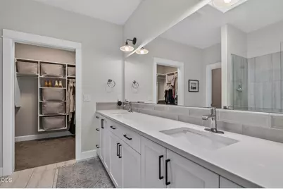 20488 Aberdeen, Bend, OR 97702 - Photo 73