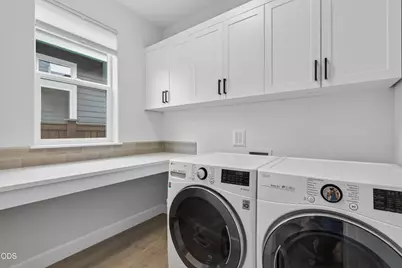20488 Aberdeen, Bend, OR 97702 - Photo 27