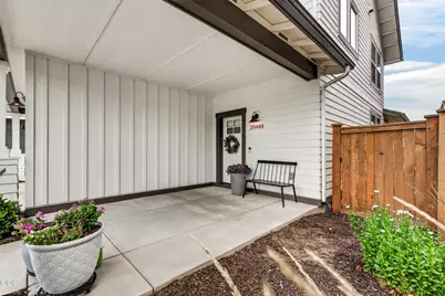 20488 Aberdeen, Bend, OR 97702 - Photo 3