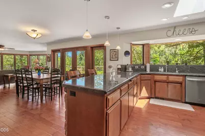 11178 E Evans Creek Road, Rogue River, OR 97537 - Photo 11