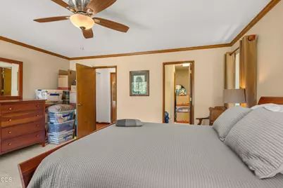 11178 E Evans Creek Road, Rogue River, OR 97537 - Photo 21