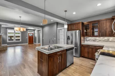 [Address not provided], Redmond, OR 97756 - Photo 9