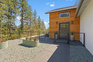 922 Palomino Dr, Grants Pass, OR 97526 - Photo 13