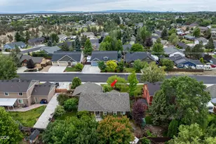 2041 SW Obsidian Ave, Redmond, OR 97756 - Photo 47