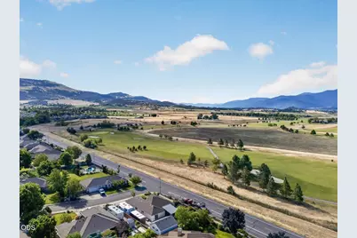 3460 Blue Blossom Drive, Medford, OR 97504 - Photo 47