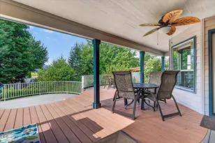 3460 Blue Blossom Dr, Medford, OR 97504 - Photo 35