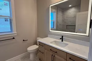 3366 Viewpoint Dr, Medford, OR 97504 - Photo 21