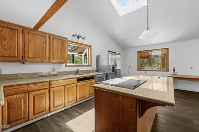2350 Galls Creek Road, Gold Hill, OR 97525 - Photo 5
