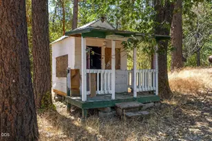2350 Galls Creek Rd, Gold Hill, OR 97525 - Photo 15