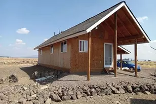 30442 Rim Dr, Chiloquin, OR 97624 - Photo 1