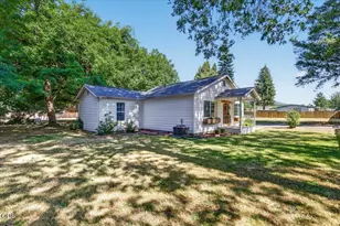 295 W Evans Creek Rd, Rogue River, OR 97537 - Photo 51