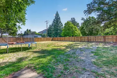 295 W Evans Creek Road, Rogue River, OR 97537 - Photo 39