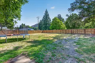 295 W Evans Creek Rd, Rogue River, OR 97537 - Photo 39