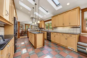 129 Almond St, Ashland, OR 97520 - Photo 23