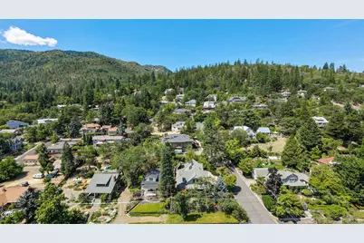 129 Almond Street, Ashland, OR 97520 - Photo 73