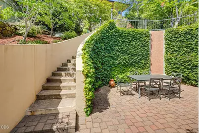 129 Almond Street, Ashland, OR 97520 - Photo 31