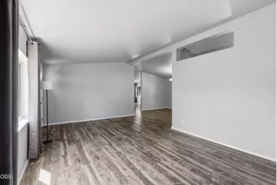 633 E Archwood #UNIT 27, Eagle Point, OR 97524 - Photo 11