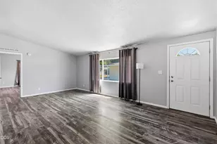 633 E Archwood, Eagle Point, OR 97524 - Photo 3