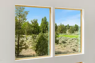 23020 Brushline Ct, Bend, OR 97701 - Photo 45