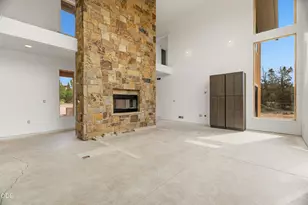 23020 Brushline Ct, Bend, OR 97701 - Photo 19