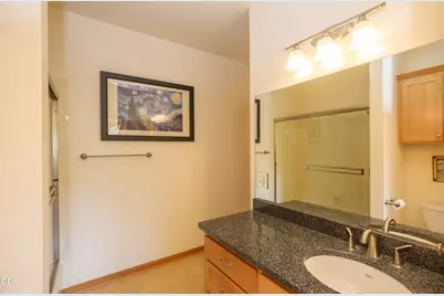 1249 Iowa, Ashland, OR 97520 - Photo 15