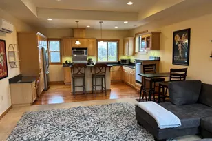 1249 Iowa, Ashland, OR 97520 - Photo 7