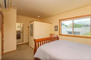 1249 Iowa, Ashland, OR 97520 - Photo 17
