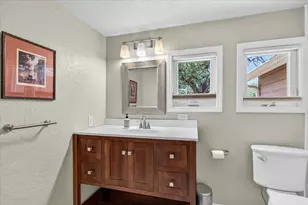 125 Hudspeth Ln, Shady Cove, OR 97539 - Photo 15