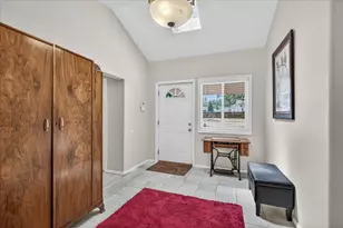 125 Hudspeth Ln, Shady Cove, OR 97539 - Photo 7