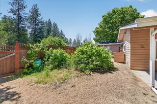 125 Hudspeth Ln, Shady Cove, OR 97539 - Photo 25
