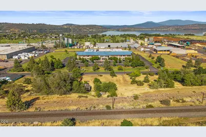 3710 Lakeport Boulevard, Klamath Falls, OR 97601 - Photo 17