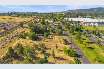 3710 Lakeport Boulevard, Klamath Falls, OR 97601 - Photo 19