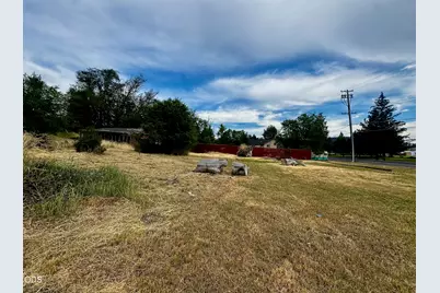 3710 Lakeport Boulevard, Klamath Falls, OR 97601 - Photo 7