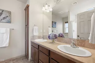 1998 NE Cradle Mountain Way, Bend, OR 97701 - Photo 19