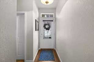 1508 Hollyhock Dr, Medford, OR 97504 - Photo 5