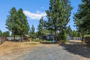60733 Bristol Way, Bend, OR 97702 - Photo 43