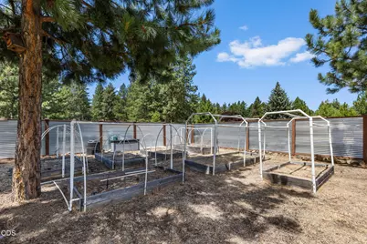 60733 Bristol Way, Bend, OR 97702 - Photo 41