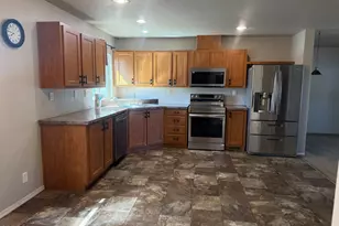 3600 Ave G, White City, OR 97503 - Photo 5