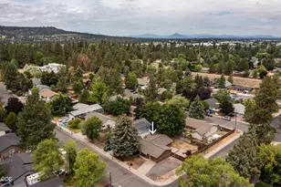 1170 NE Ulysses Dr, Bend, OR 97701 - Photo 29