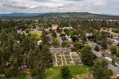 1170 NE Ulysses Drive, Bend, OR 97701 - Photo 5