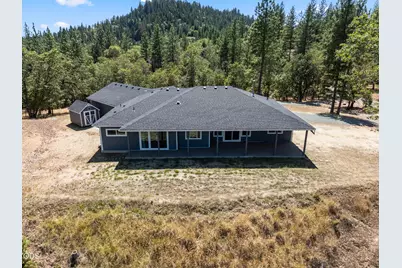 235 Needlewood Drive, Grants Pass, OR 97526 - Photo 45